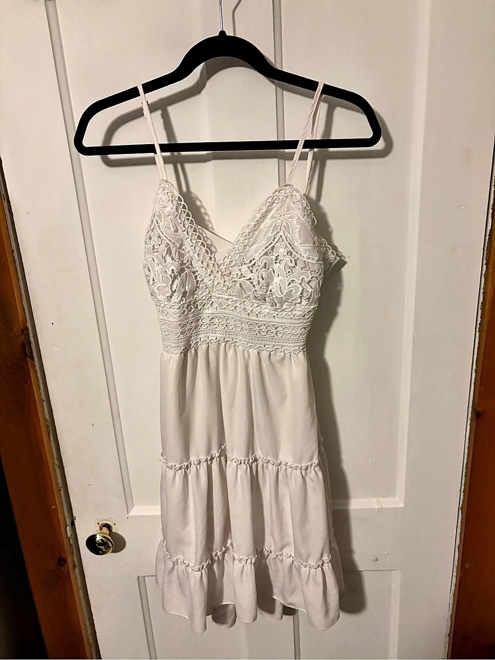 Maconis Lace Mini Dress in Pink Size Small Like New